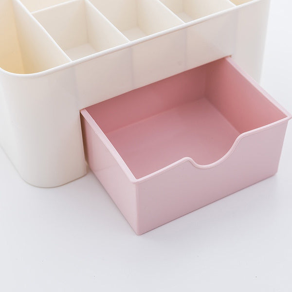 Cutlery storage box, ensuring neat and accessible cutlery arrangement Cutlery storage box, ensuring neat and accessible cutlery arrangement